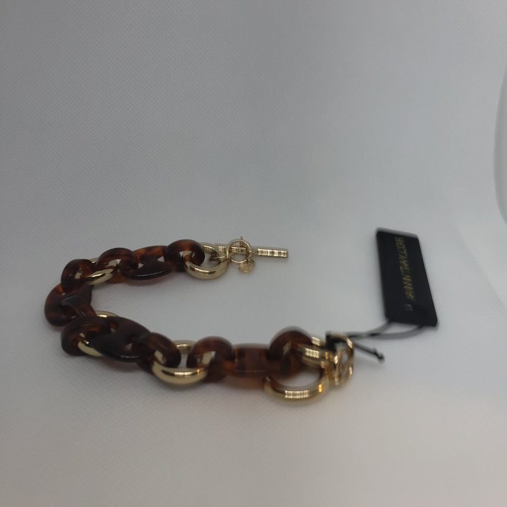 Ann Taylor Tortoise Gold Bracelet - Picture 2 of 3